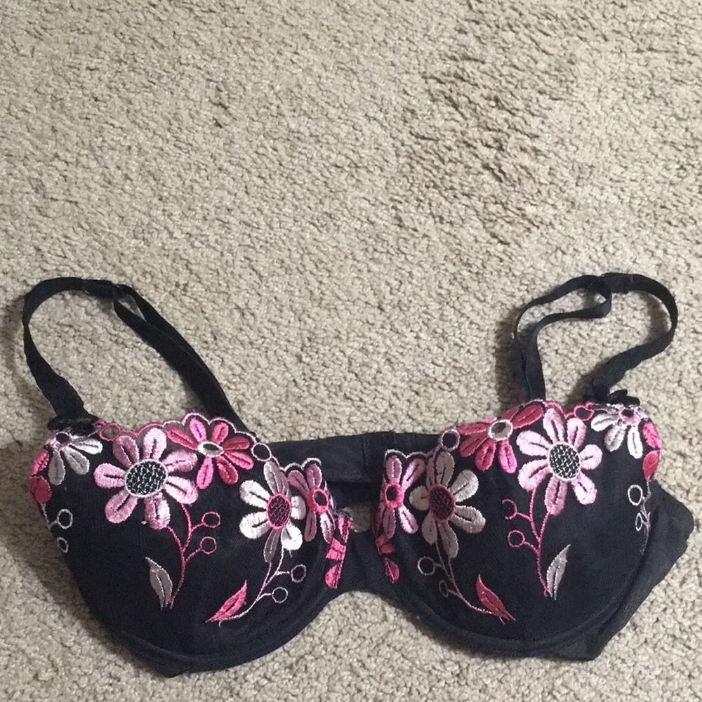 VS floral bra